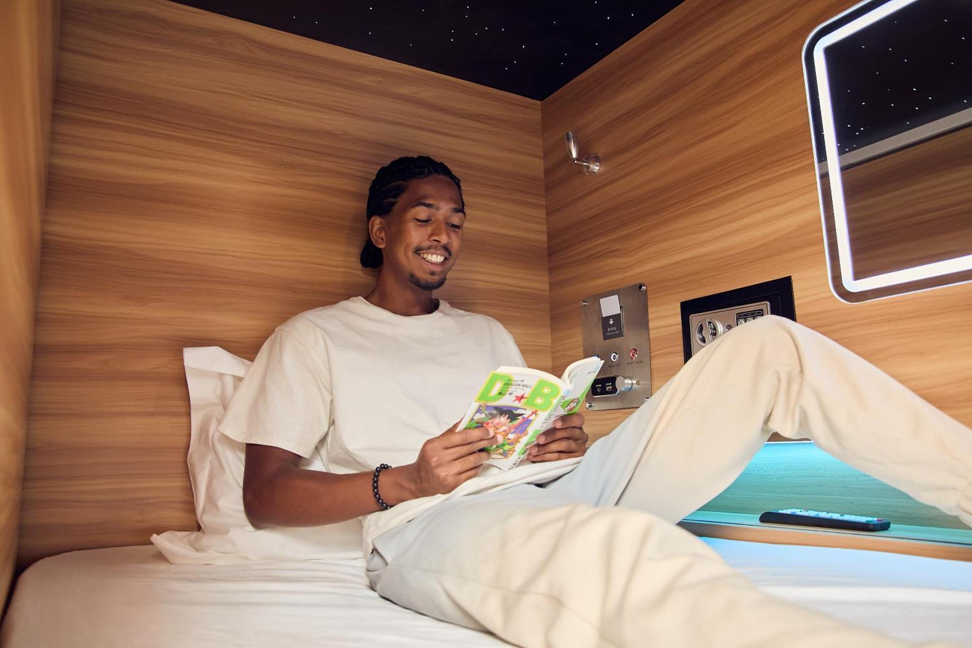 Pod Hotel Монреал Екстериор снимка